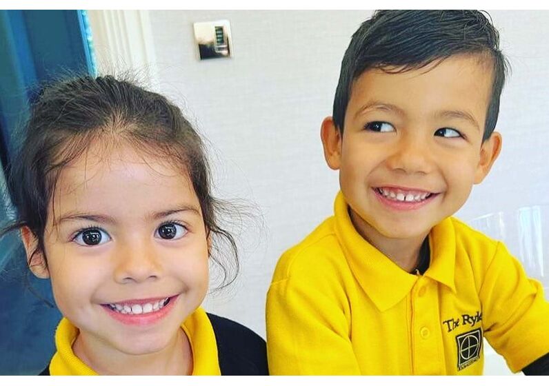 Eva e Mateo, filhos de Ronaldo