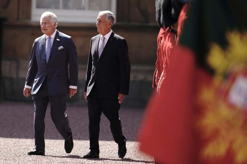 Rei Carlos III, Marcelo Rebelo de Sousa