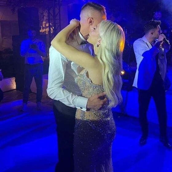 Casamento Odysseas Vlachodimos, Elena