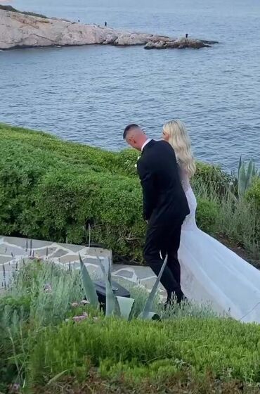 Casamento Odysseas Vlachodimos, Elena