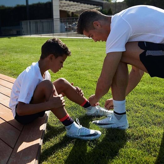 Cristianinho Jr. com Cristiano Ronaldo