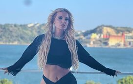 Ousadia e sensualidade em Ibiza! Clima está a aquecer a bordo do iate de Cristina Ferreira... com Bruno Cabrerizo