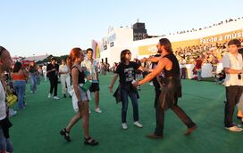 Isaac Alfaiate já começou a trabalhar no lugar de João Baptista na novela Festa é Festa