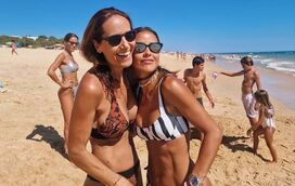Txiii tantas crianças! Carolina Patrocínio mostra a mãe com os 11 netos