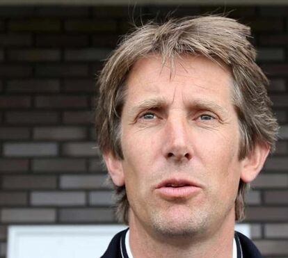 Van der Sar internado nos cuidados intensivos após sofrer hemorragia cerebral