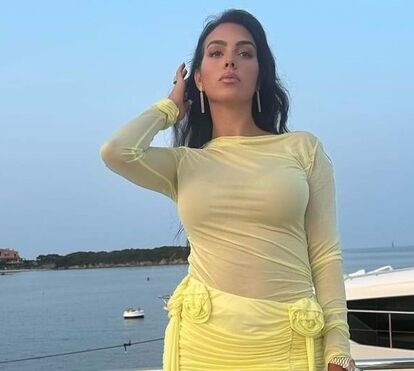 Georgina Rodríguez partilha momento de ternura entre Eva e Bella Esmeralda