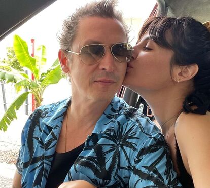 Apaixonada, Helena Coelho faz viagem em jeito de 'lua de mel' com cantor Paulo Furtado aka The Legendary Tigerman