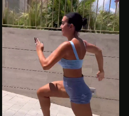 Corre Gio, corre. Georgina mostra como mantém corpo perfeito para o verão