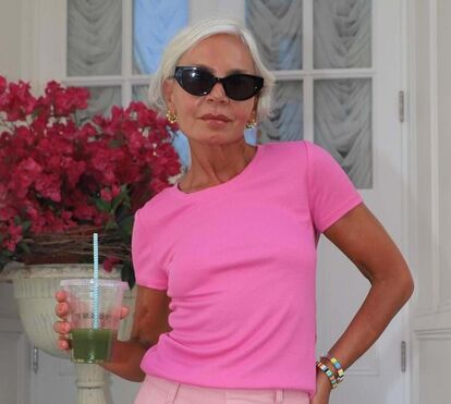 As cores que ficam melhor às mulheres com mais de 50 anos