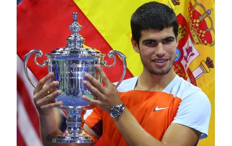 Tenista Djokovic está de férias nos Açores - SIC Notícias