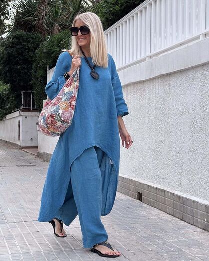 As camisas soltas que são tendência e que não vai conseguir parar de usar com os seus jeans neste início de outono