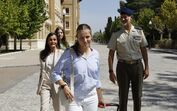 Exercícios duros, vida isolada. Princesa Leonor proibida pela academia militar de falar com Letizia e Felipe