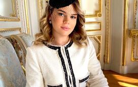 Ela queria esconder mas... filha da princesa Stephanie do Mónaco mostra-se com namorado em imagem rara