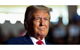 A brincar se dizem as verdades? Donald Trump diz que gostaria de ser Papa e revela o seu candidato preferido