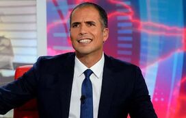 Ricardo Araújo Pereira revela duro momento que o atirou para o sofá de um psicanalista: "Sentia-me ridículo a ir para lá"