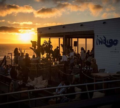 São 12 horas de festa non stop na praia! Ericeira é palco de uma noite com os reis da eletrónica 