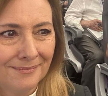 A viagem de Fátima Campos Ferreira no avião que transportou o Papa até Lisboa