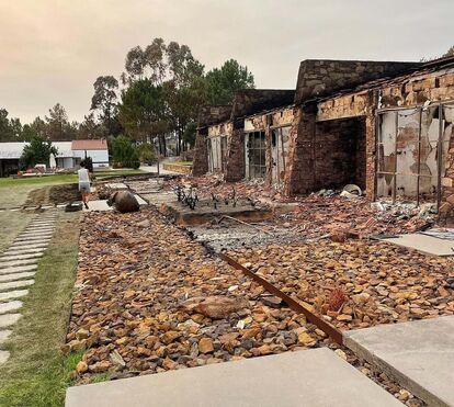 Turismo rural do ex-jornalista Paulo Camacho destruído pelas chamas