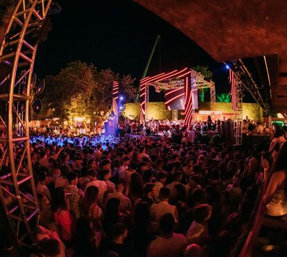 Algarve ao rubro! Estas são as cinco discotecas que estão na moda este verão