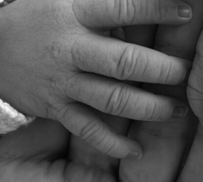 A filha de Bernardo Silva e Inês Degener Tomaz já nasceu: 'Sem palavras para o que estamos a sentir'