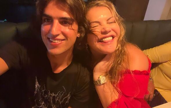 Katia Aveiro, Rodrigo