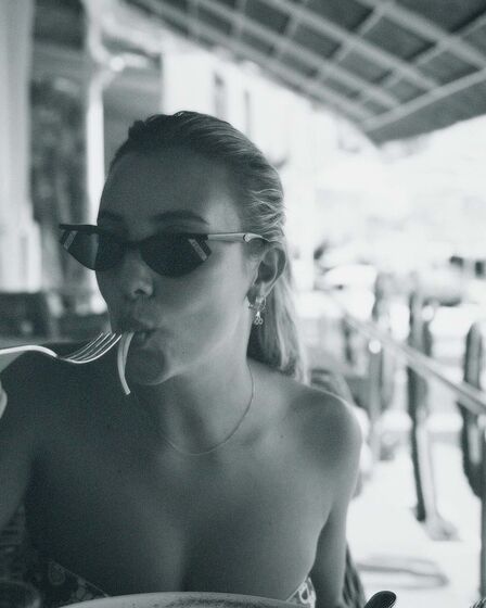 April Ivy em Itália