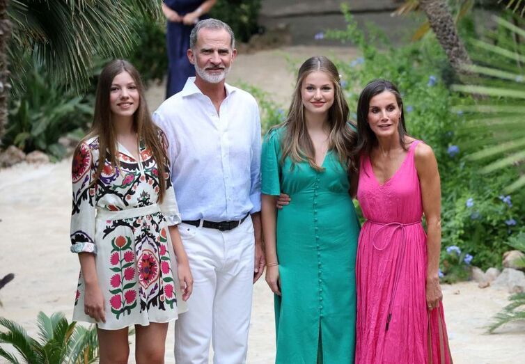 Rei Felipe VI, rainha Letizia, princesa Leonor, princesa Sofia, Maiorca