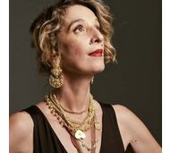 Dulce Pontes, cantora