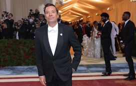 Apresentador Jimmy Fallon acusado de provocar ambiente tóxico no trabalho e de beber