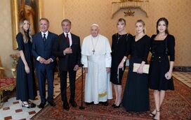 O eterno Rambo rendido ao Papa Francisco, que conheceu no Vaticano