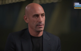 Luis Rubiales anuncia demissão da Federação Espanhola de Futebol após escândalo do beijo não consentido