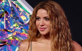 Problemas sucedem-se! Shakira envolvida em polémica acusada de empurrar fã