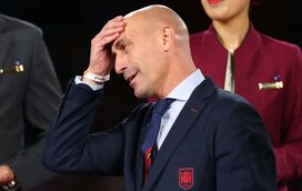 Depois da polémica com beijo a Jenni Hermoso, novo escândalo leva Luis Rubiales a ser detido no aeroporto de Barajas