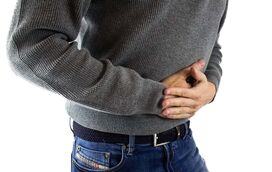 O seu filho queixa-se com dores de barriga. Ansiedade? Serão verdadeiras?