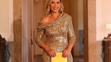 Que sexy! O vestido dourado de Clara de Sousa que a deixa mais sensual 