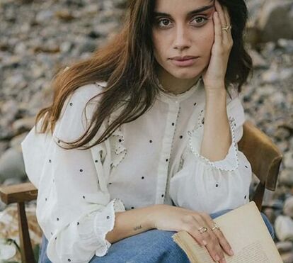 Estas são as 10 blusas boho mais românticas da estação e que vão fazer a combinação perfeita com os seus jeans