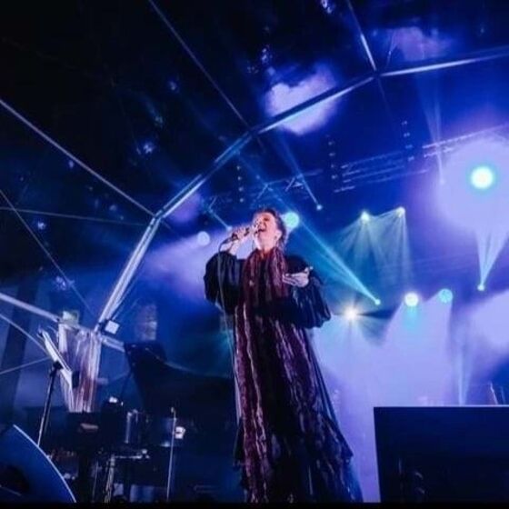 Dulce Pontes, cantora