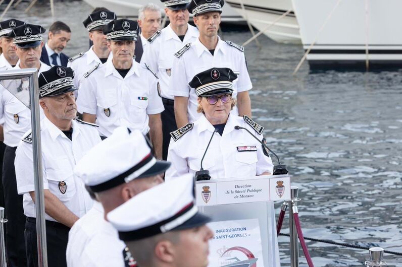 Mónaco, lancha Saint-Georges, Alberto II, Charlene, Charlotte Casiraghi