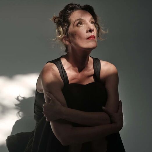 Dulce Pontes, cantora