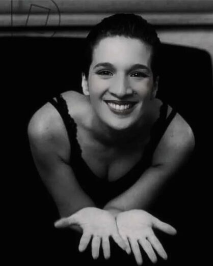 Dulce Pontes, cantora