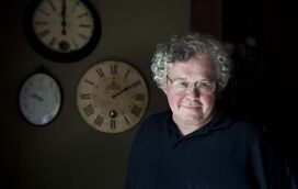 "Deixei de beber quando o meu fígado sucumbiu à cirrose": Miguel Esteves Cardoso conta como teve de mudar hábitos e a própria vida