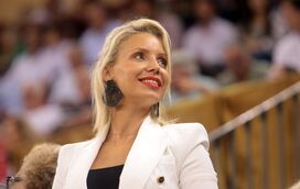 De casamento agendado com João Moura Caetano, Luciana Abreu acaba arrasada pelas 'má-línguas'... e dá troco