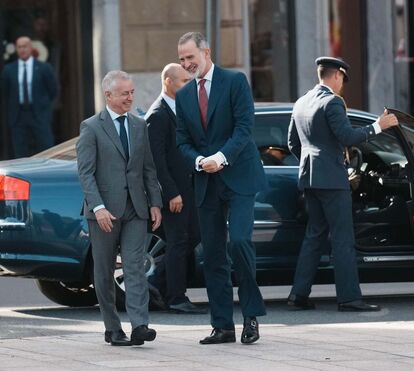Voltam os problemas nas mãos do rei Felipe VI! Casa Real espanhola forçada a explicar ligadura do monarca