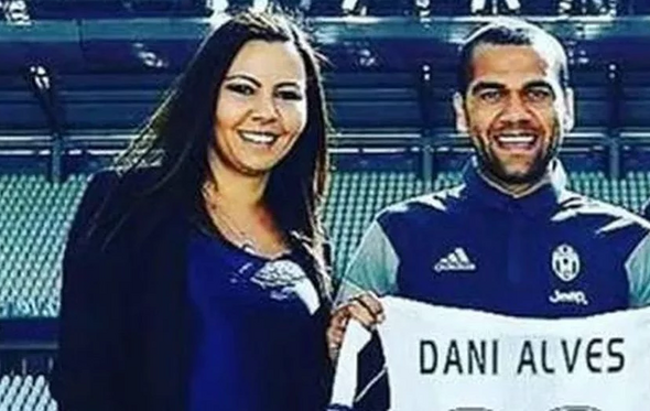 Dinorah Santana, Dani Alves