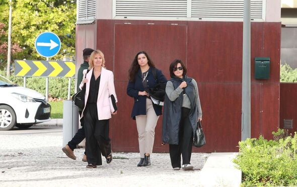 Cristina Branco à chegada ao julgamento da morte de Sara Carreira