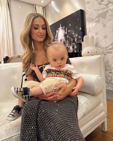 Paris Hilton, Phoenix