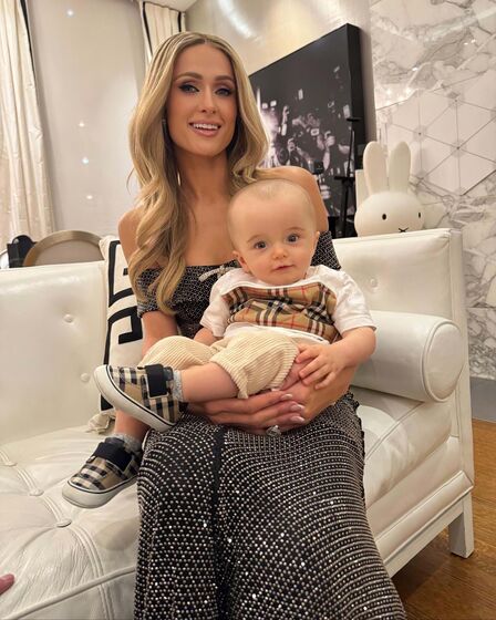 Paris Hilton, Phoenix