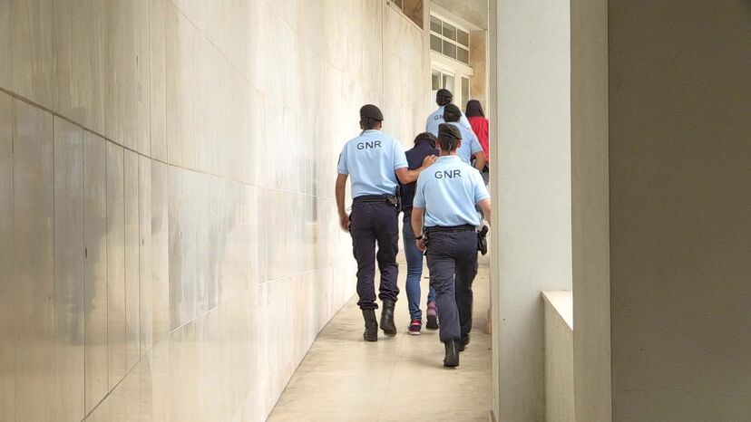 polícia