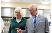 Rei Carlos III, camilla