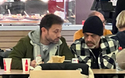 João Paulo Rodrigues e Pedro Alves apanhados no aeroporto antes de embarcarem em mais uma aventura